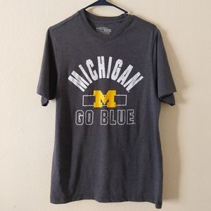 Michigan Wolverines T Shirt - Size M